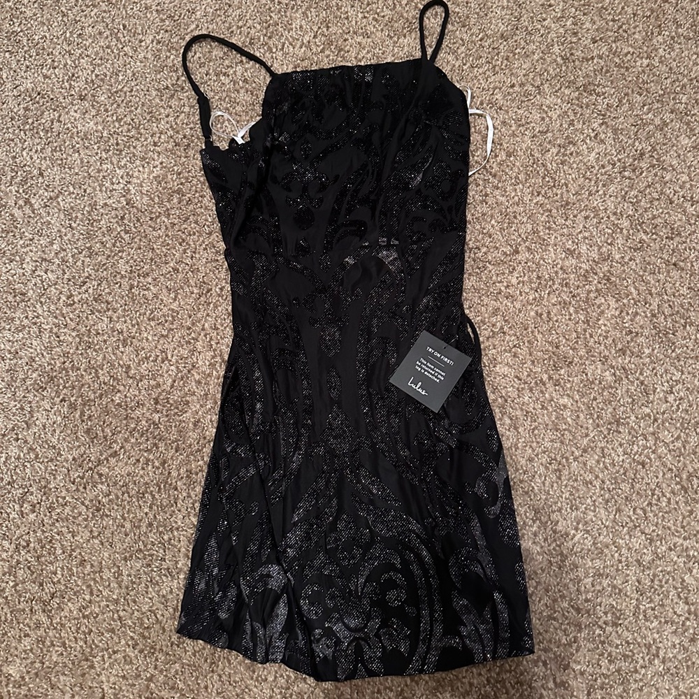 NWT Black sparkly/sequin body con dress - Picture 3 of 5